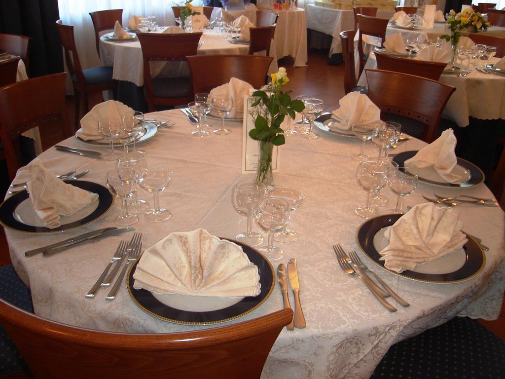 פרדיפומו Hotel Eden מראה חיצוני תמונה