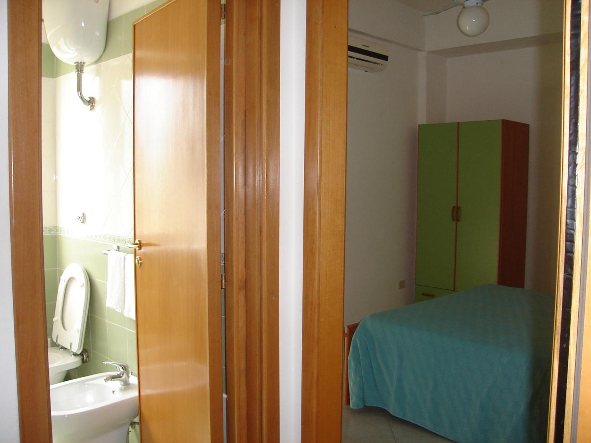 פרדיפומו Hotel Eden מראה חיצוני תמונה