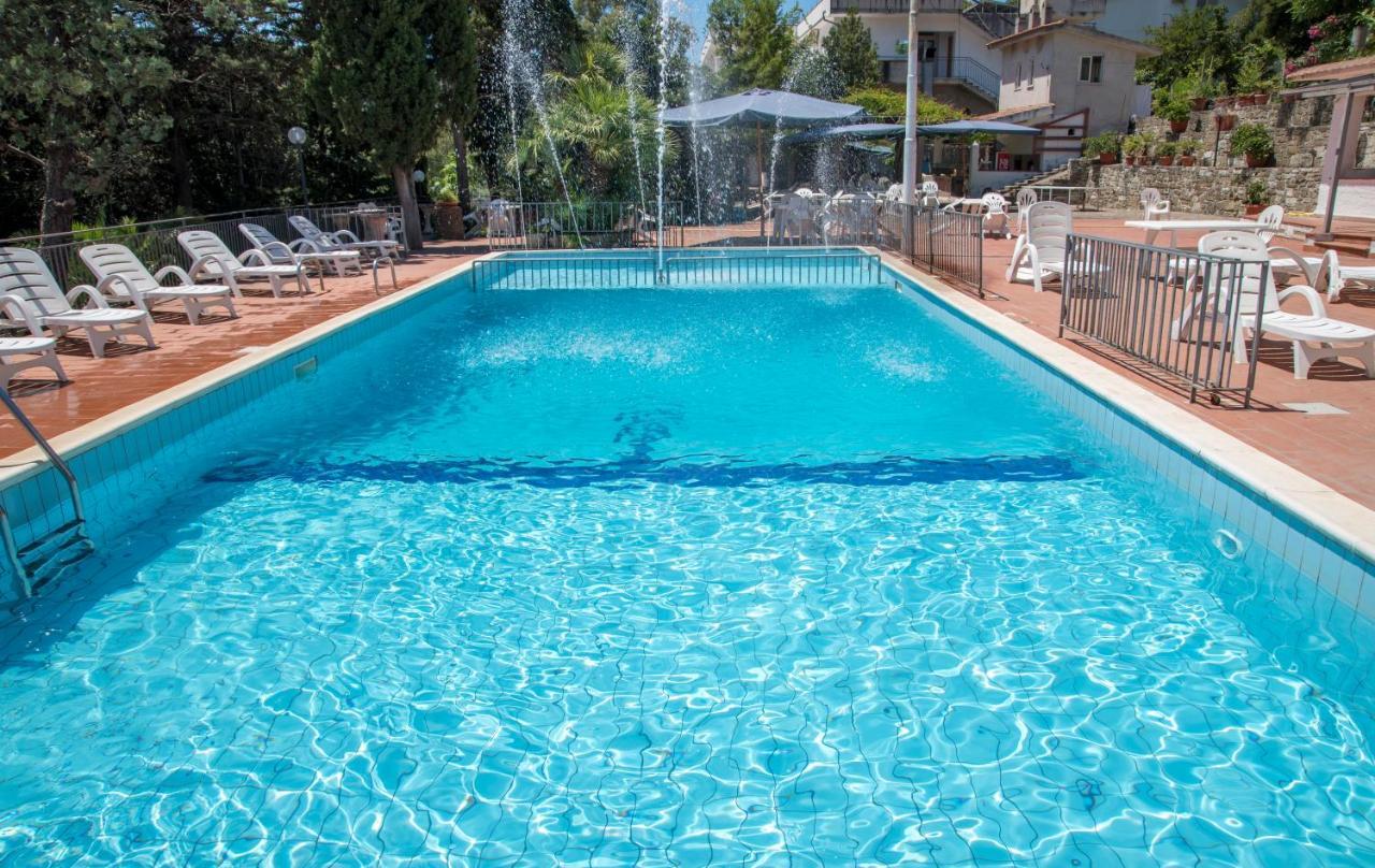 פרדיפומו Hotel Eden מראה חיצוני תמונה