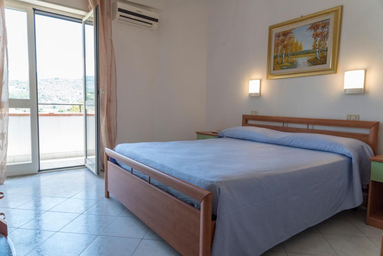 פרדיפומו Hotel Eden מראה חיצוני תמונה