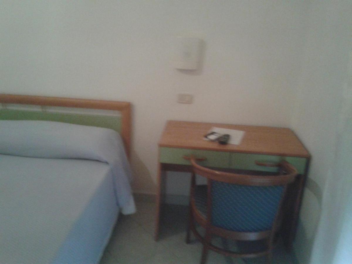 פרדיפומו Hotel Eden מראה חיצוני תמונה